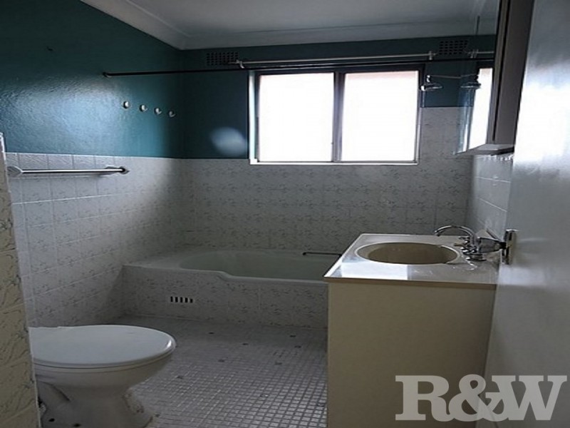 12/40 Wigram Street, Harris Park NSW 2150