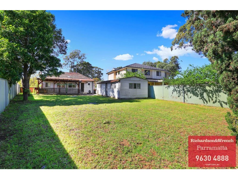 18 Wentworth Avenue, Toongabbie NSW 2146