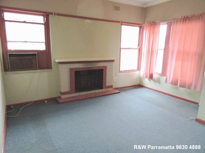 19 Booth Street, Westmead NSW 2145