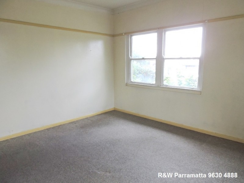 19 Booth Street, Westmead NSW 2145