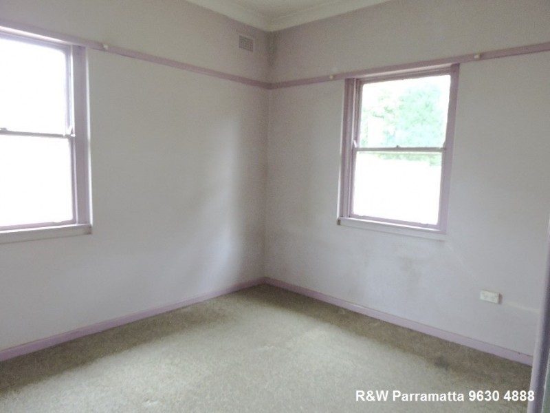 19 Booth Street, Westmead NSW 2145