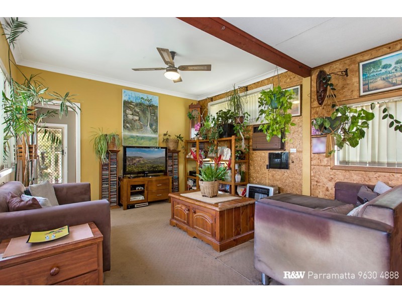 12 Boronia Street, Ermington NSW 2115