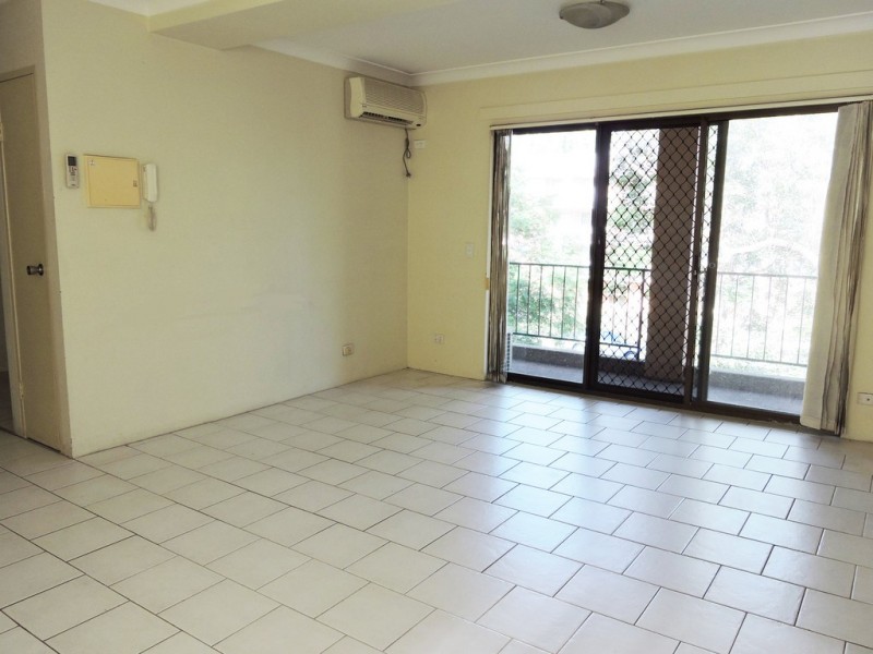 4/227-231 Targo Road, Girraween NSW 2145