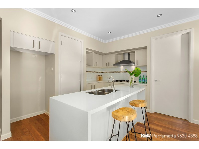 56 Rosetta Crescent (Bella Vista Fringe), Kellyville NSW 2155