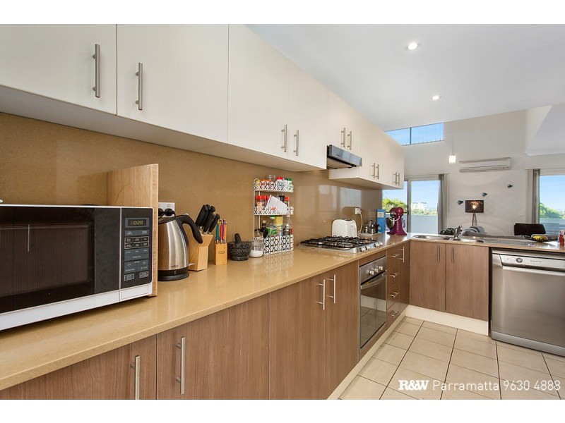 39/12-14 Benedict Court, Holroyd NSW 2142