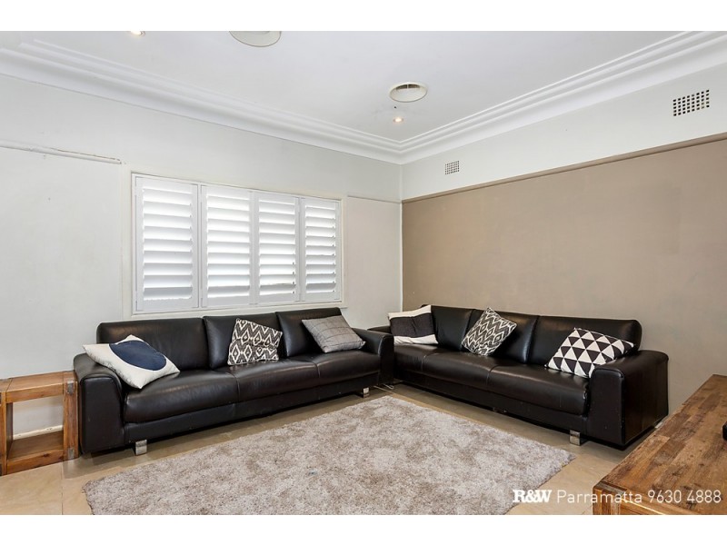 23 Ivy Street, Greenacre NSW 2190