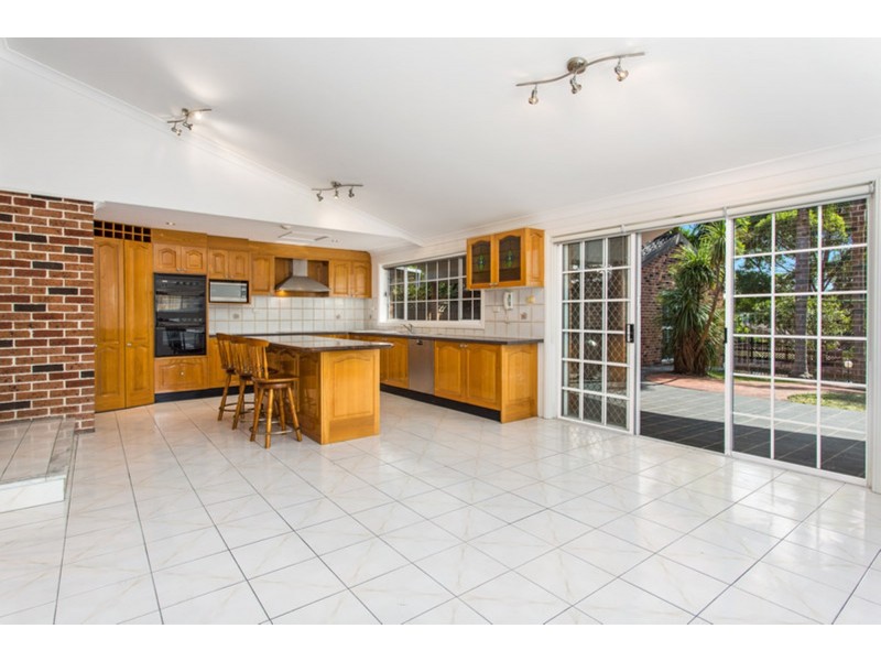 18 Lime Kiln Road, Lugarno NSW 2210