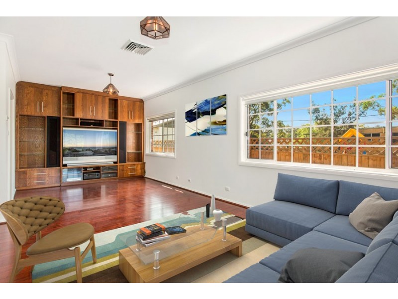 18 Lime Kiln Road, Lugarno NSW 2210