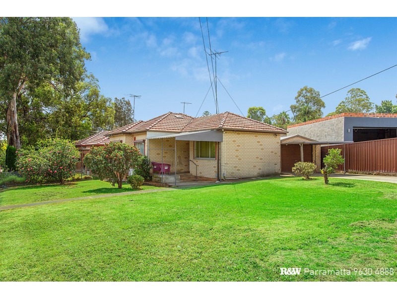 13 Leabons Lane, Seven Hills NSW 2147