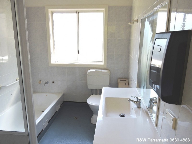 7 Deed Place, Northmead NSW 2152