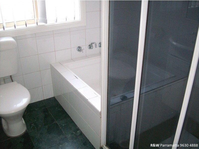 2/14 Richardson Street, Merrylands West NSW 2160