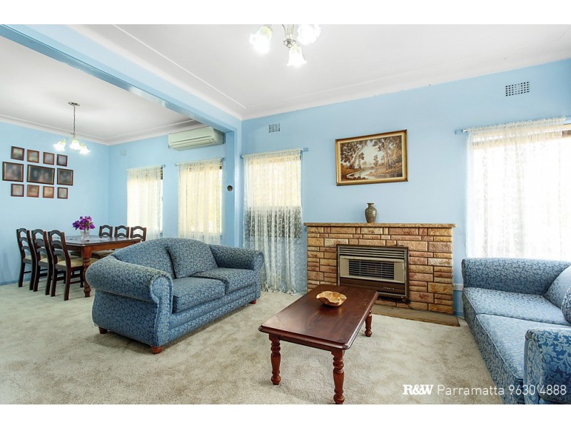 61 Amos Street, Westmead NSW 2145