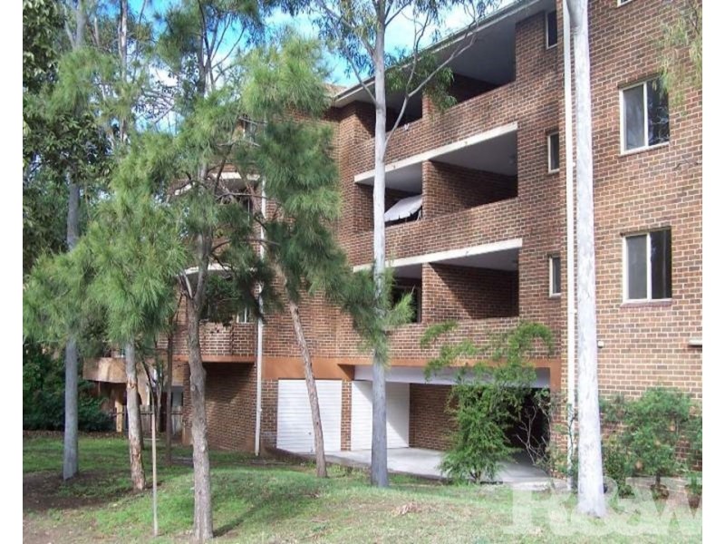 11/8-10 Queens Road, Westmead NSW 2145