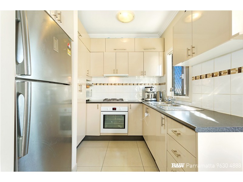 14 Willoughby Street, Guildford NSW 2161