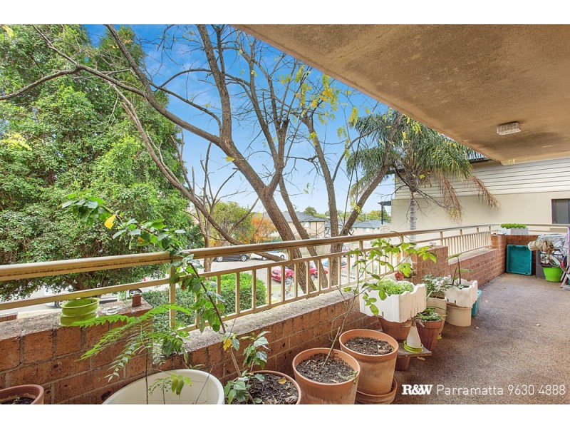 1/90 Arthur Street, Rosehill NSW 2142