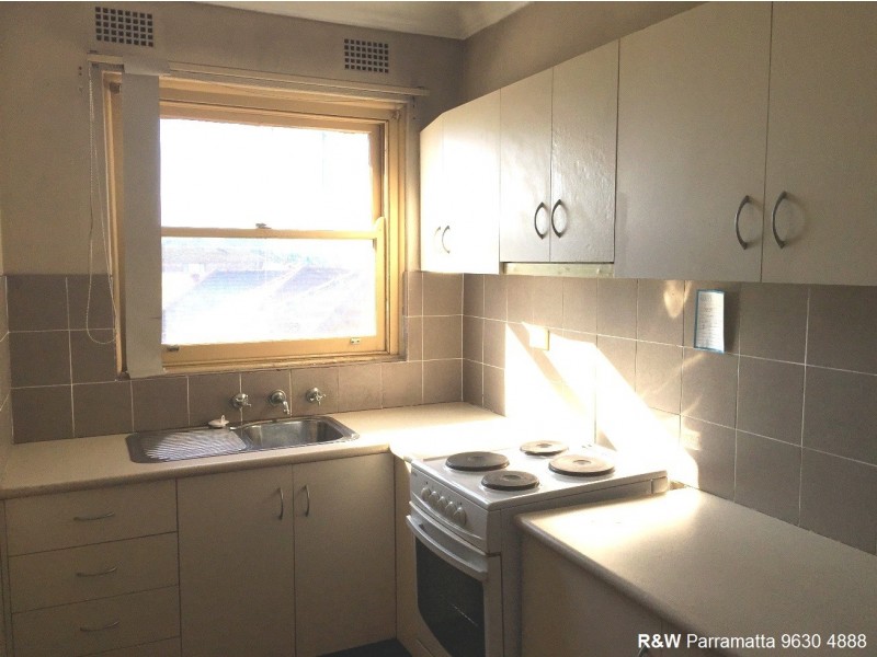 1/170 Great Western Highway (enter by Anderson St), Westmead NSW 2145