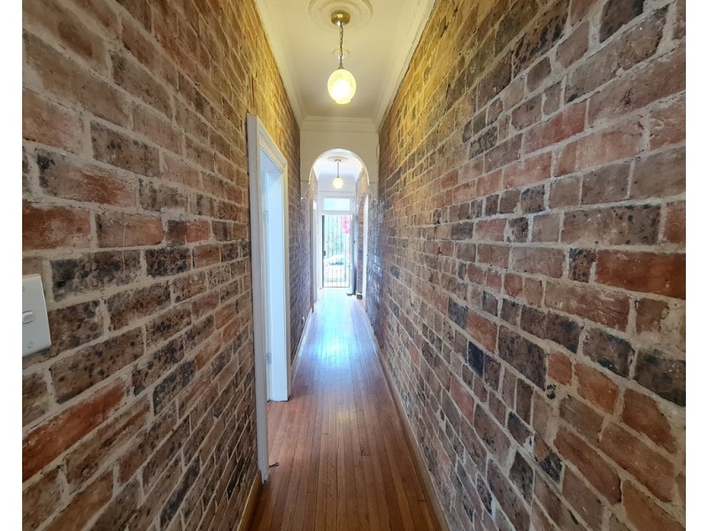 85 MARIAN STREET, Enmore NSW 2042