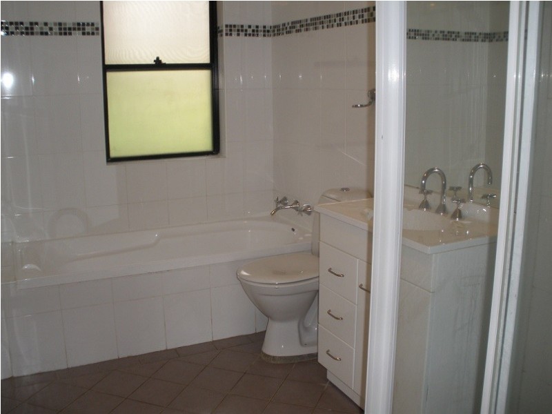 2/220 Henderson Road, Alexandria NSW 2015