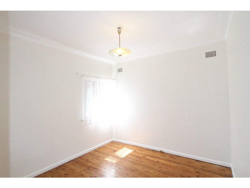 3 Edith Street, St Peters NSW 2044