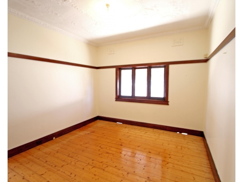 24 Leofrene Avenue, Marrickville NSW 2204