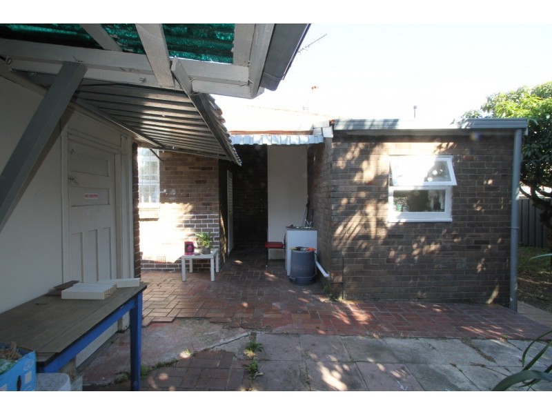 1/83 Edinburgh Road, Marrickville NSW 2204