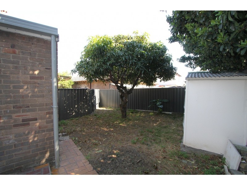 1/83 Edinburgh Road, Marrickville NSW 2204