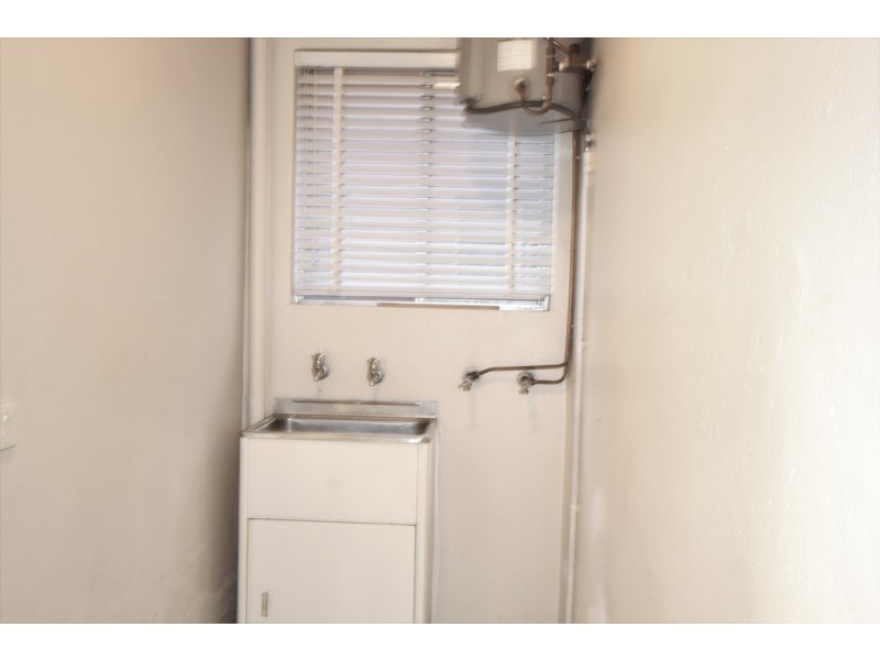 2/65 DENMAN AVE, Wiley Park NSW 2195