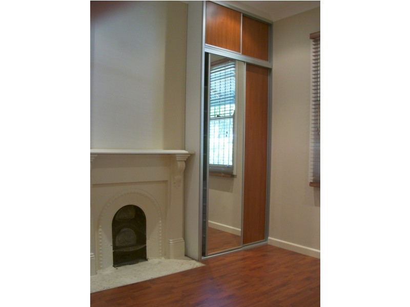 18 Albert Street, Erskineville NSW 2043