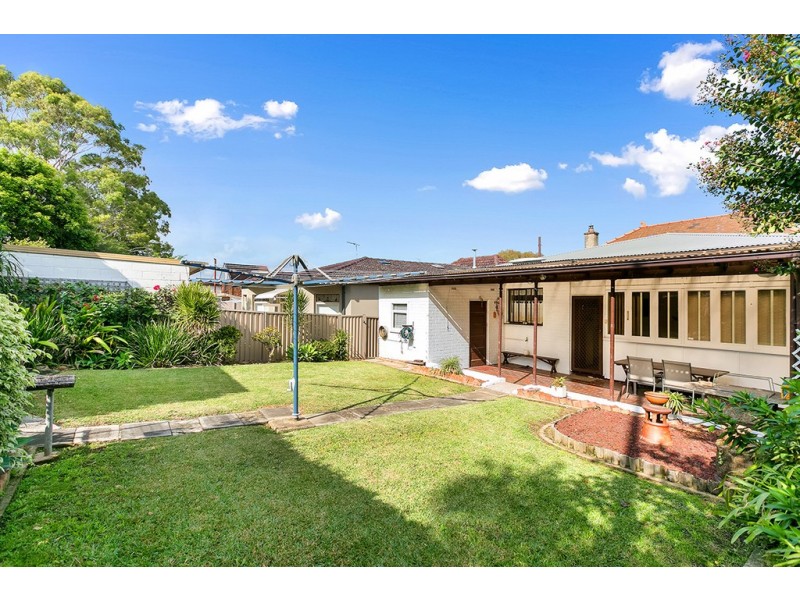 2 Hampstead Road, Dulwich Hill NSW 2203
