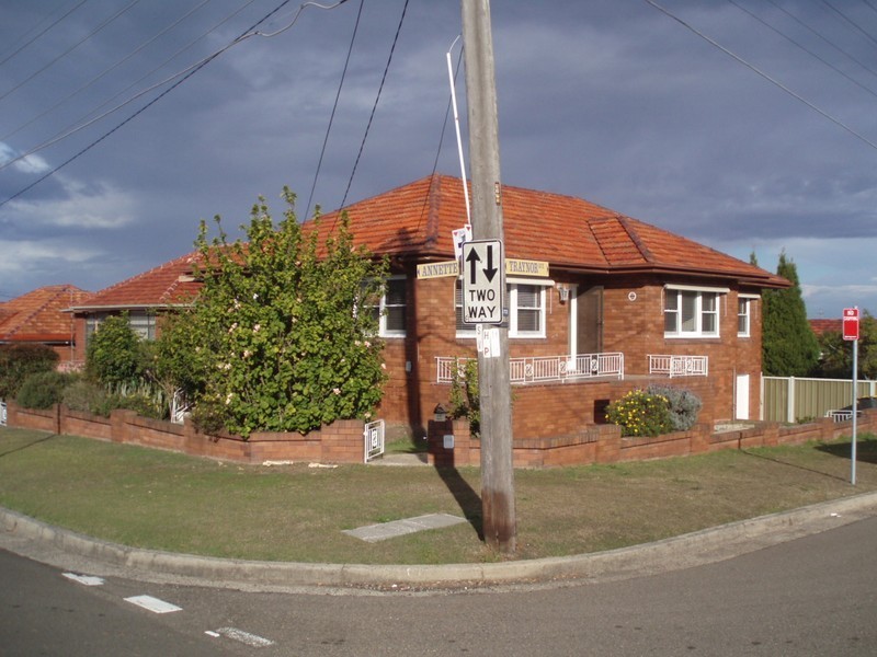 20 Annette Ave, Kogarah NSW 2217