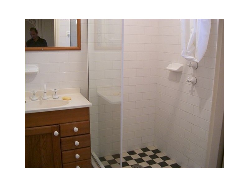 4 Nicholson Street, Tempe NSW 2044