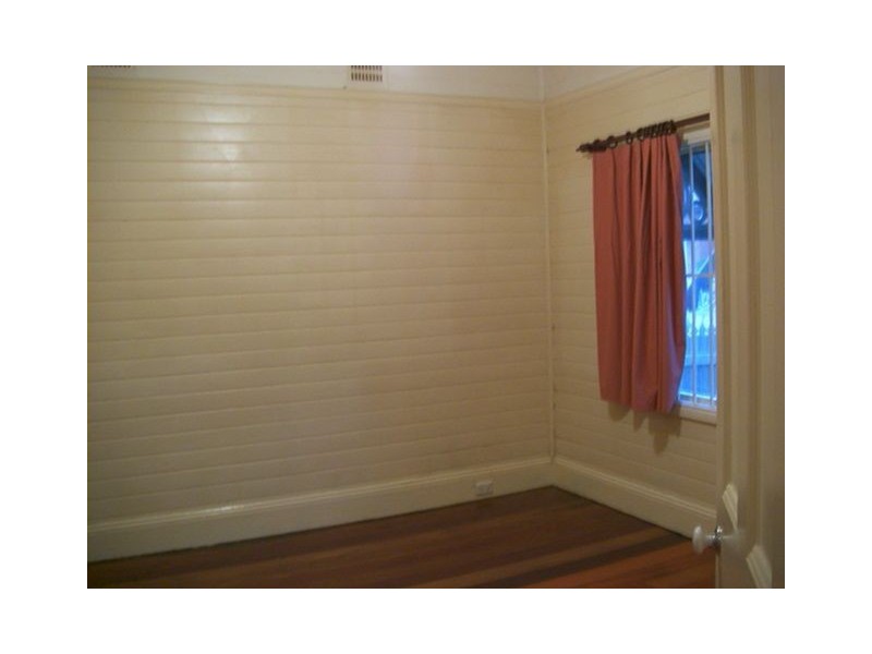 4 Nicholson Street, Tempe NSW 2044