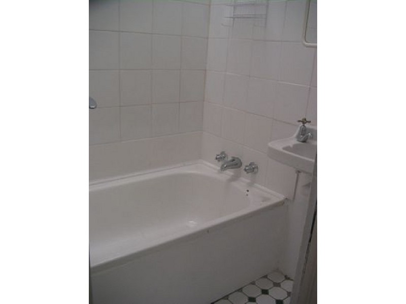 23  England Avenue, Marrickville NSW 2204