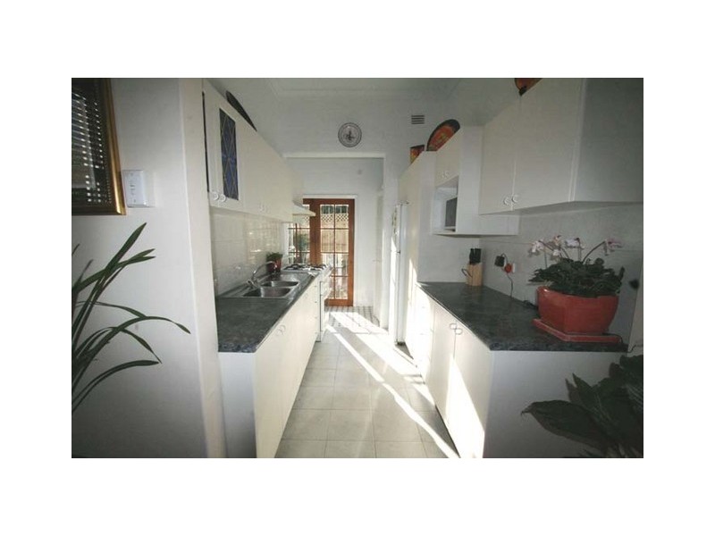 107 Wells Street, Newtown NSW 2042