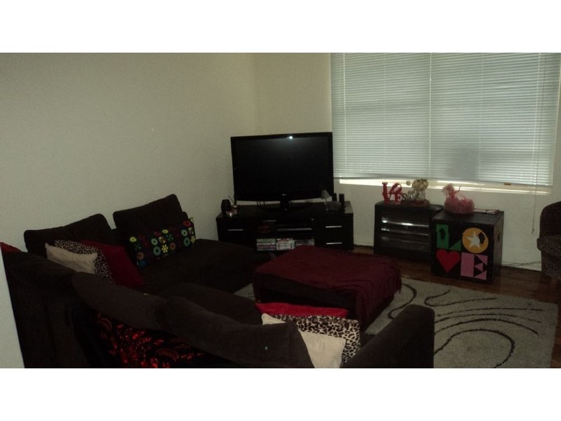 3/114 Silver Street, St Peters NSW 2044