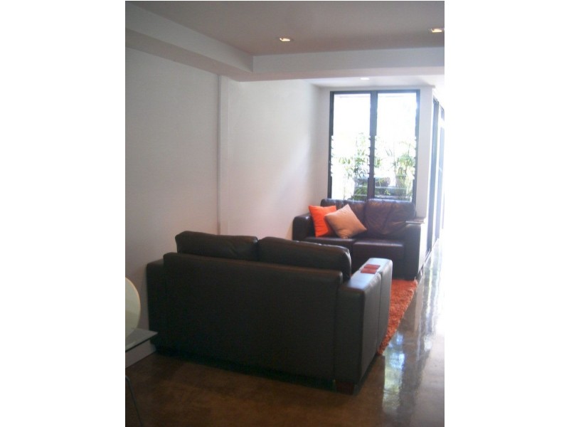 13 Victoria Street, Erskineville NSW 2043