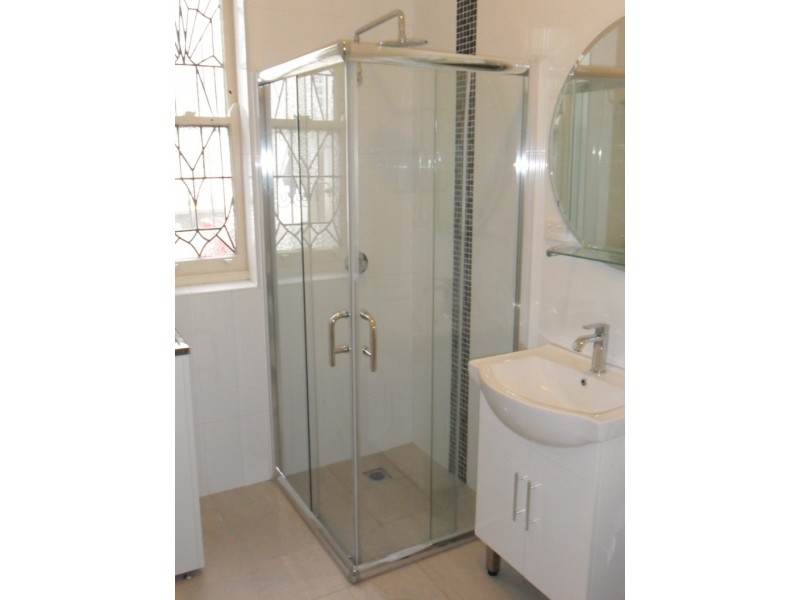 1 / 119 New Canterbury Road, Petersham NSW 2049