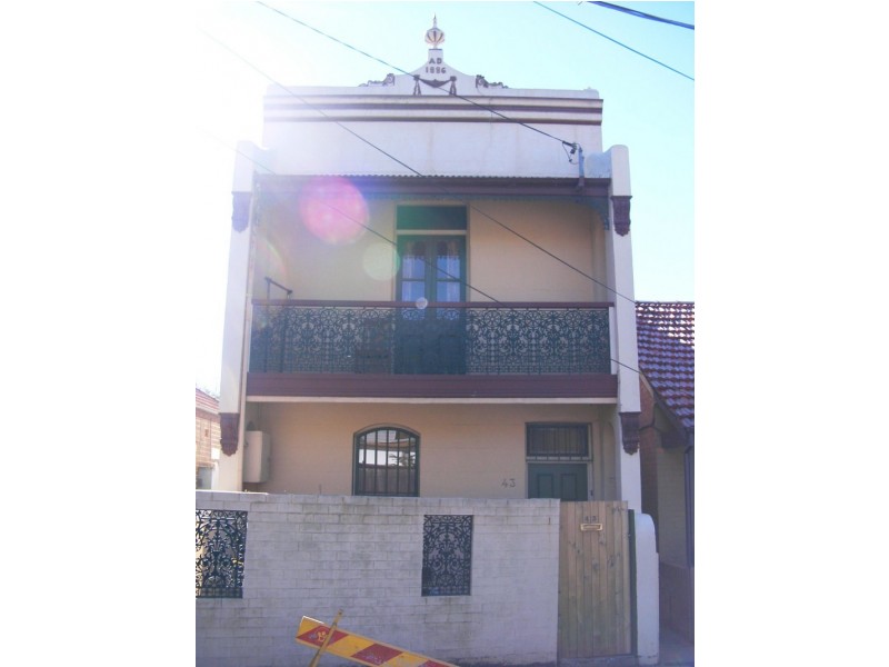 43 Augustus Street, Enmore NSW 2042