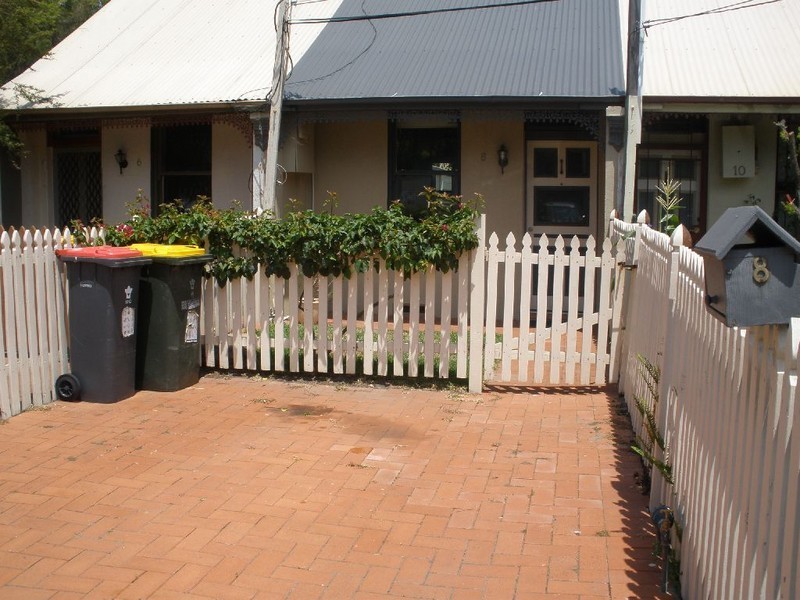 8 Pritchard Street, Enmore NSW 2042