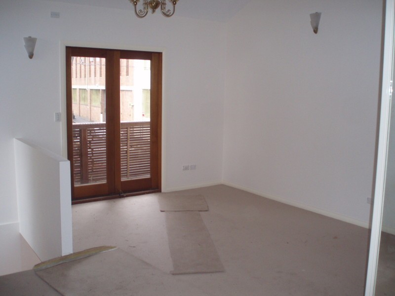 2 Parkers Lane, Erskineville NSW 2043