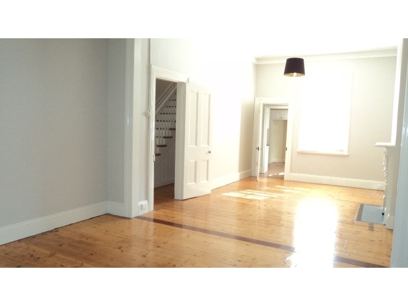 11 Brown Street, Newtown NSW 2042