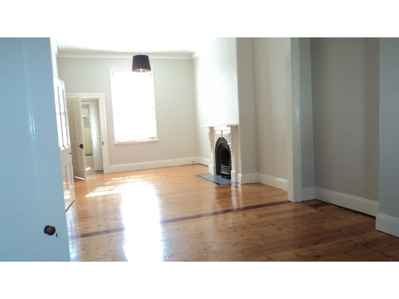 11 Brown Street, Newtown NSW 2042