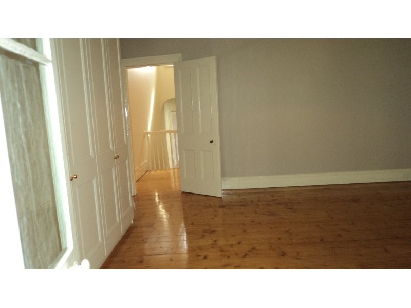 11 Brown Street, Newtown NSW 2042