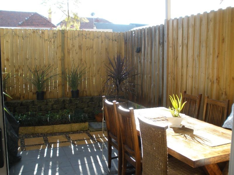 2/3 Anderton street, Marrickville NSW 2204