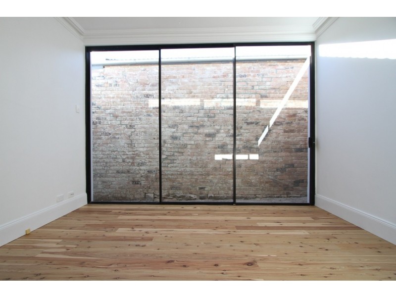 109 Station St, Newtown NSW 2042