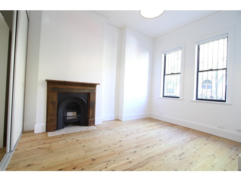 109 Station St, Newtown NSW 2042