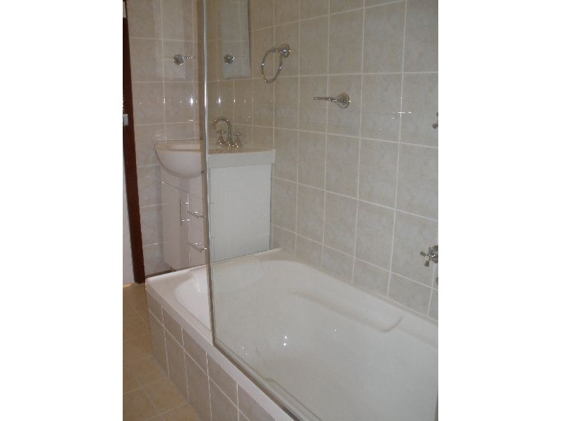 34 Simmons Street, Enmore NSW 2042