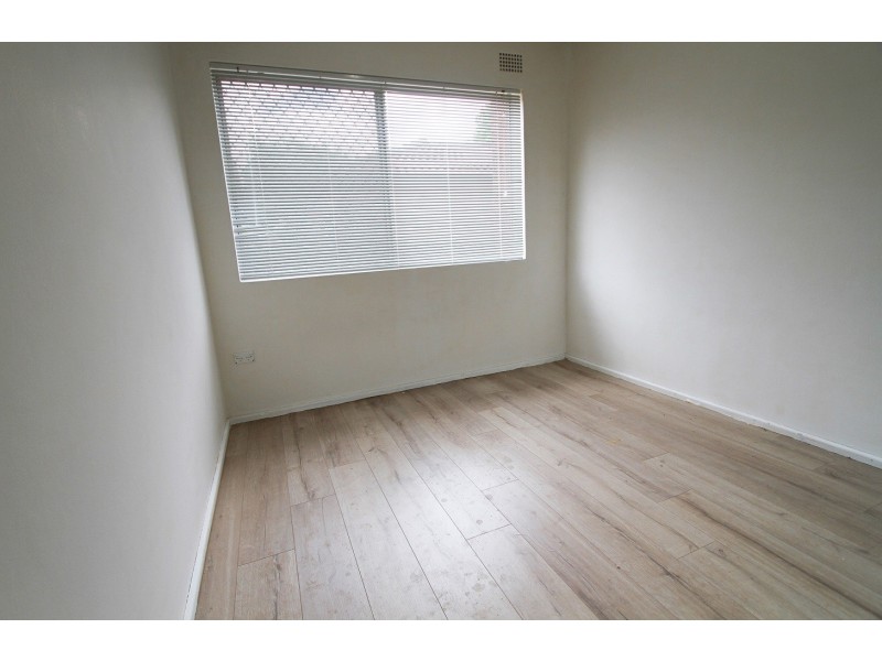 27 Third Avenue, Campsie NSW 2194