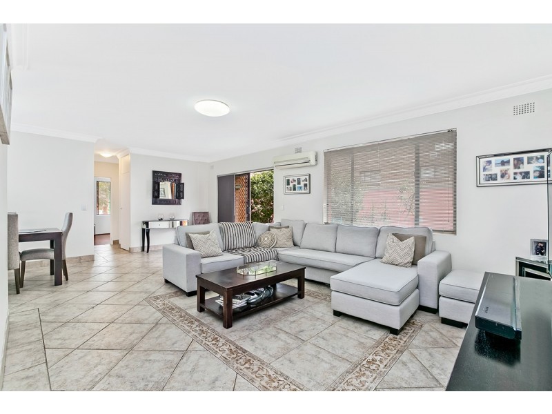 2/5 Rome Street, Canterbury NSW 2193