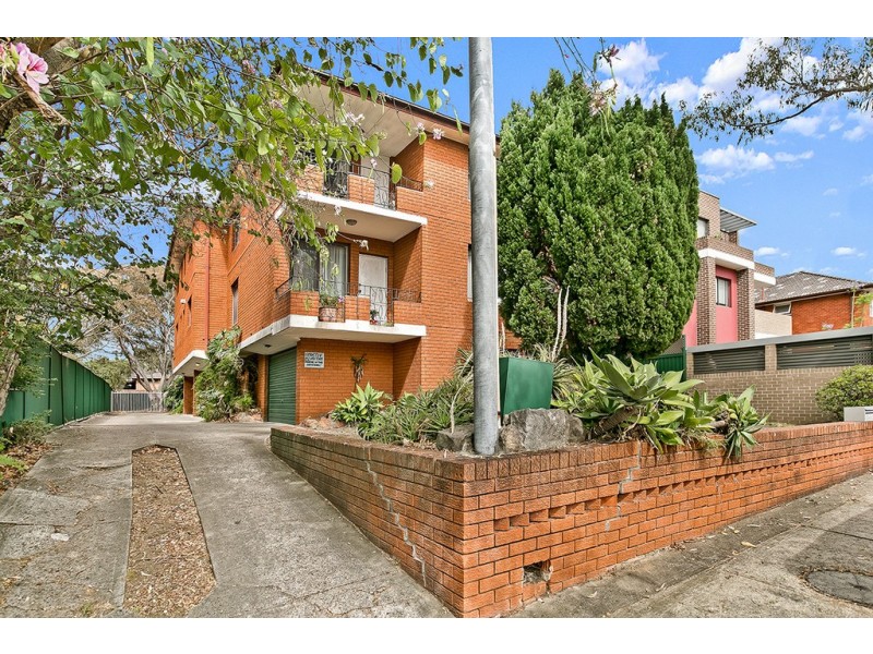 2/5 Rome Street, Canterbury NSW 2193